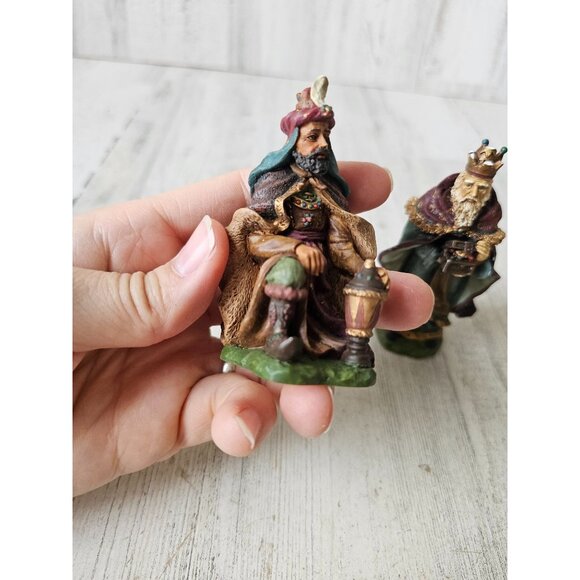 Dept 56 Nativity Wiseman set AS IS gifts Xmas decor religious - Picture 5 of 13